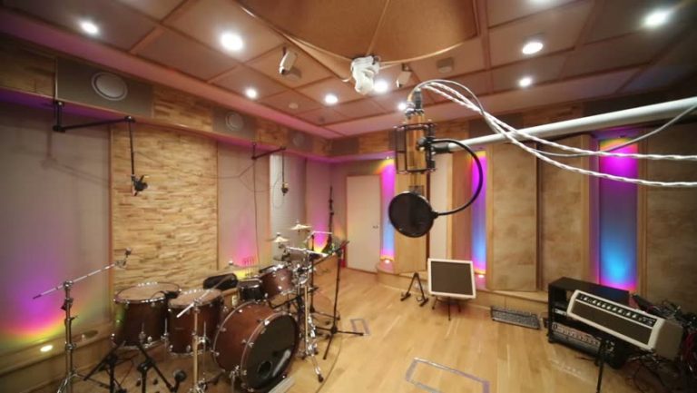 Miking the drums
